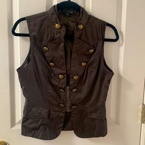 xxi brown vest with buttons size medium